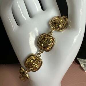 Vintage Liz Claiborne Gold Tone Bracelet With Glitter Stone Links. For Sale at ,